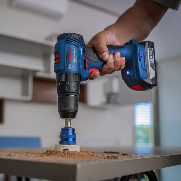 furadeira_parafusadeira_bosch_brushless_bateria_gsb_185_li_2b_92115996_5789_600x600.jpg Furadeira e Parafusadeira de Impacto Bosch Brushless 2 Bateria 18V 1/2" GSB 185-LI 2B - Imagem 10